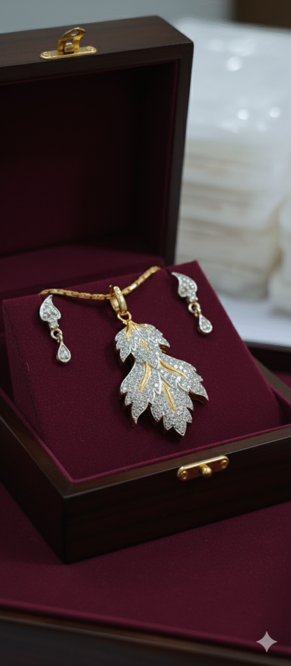Artificial and attractive design leaf-insppired motif pendent set