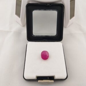 Alternative view of Natural and certified & good quality 5.25 to 7.25 ratti ruby oval stone