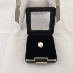Alternative view of Natural and good quality pearl (moti) stone